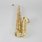 520062 Saxofon